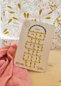☀️PRECOMMANDE carte en bois modèle Marelle - Personnalisable